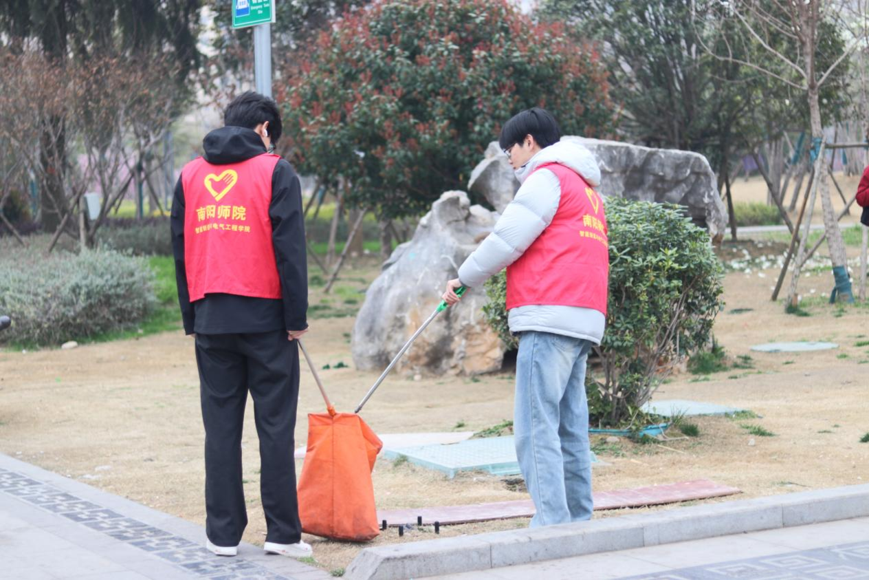 智能制造与电气工程学院.png