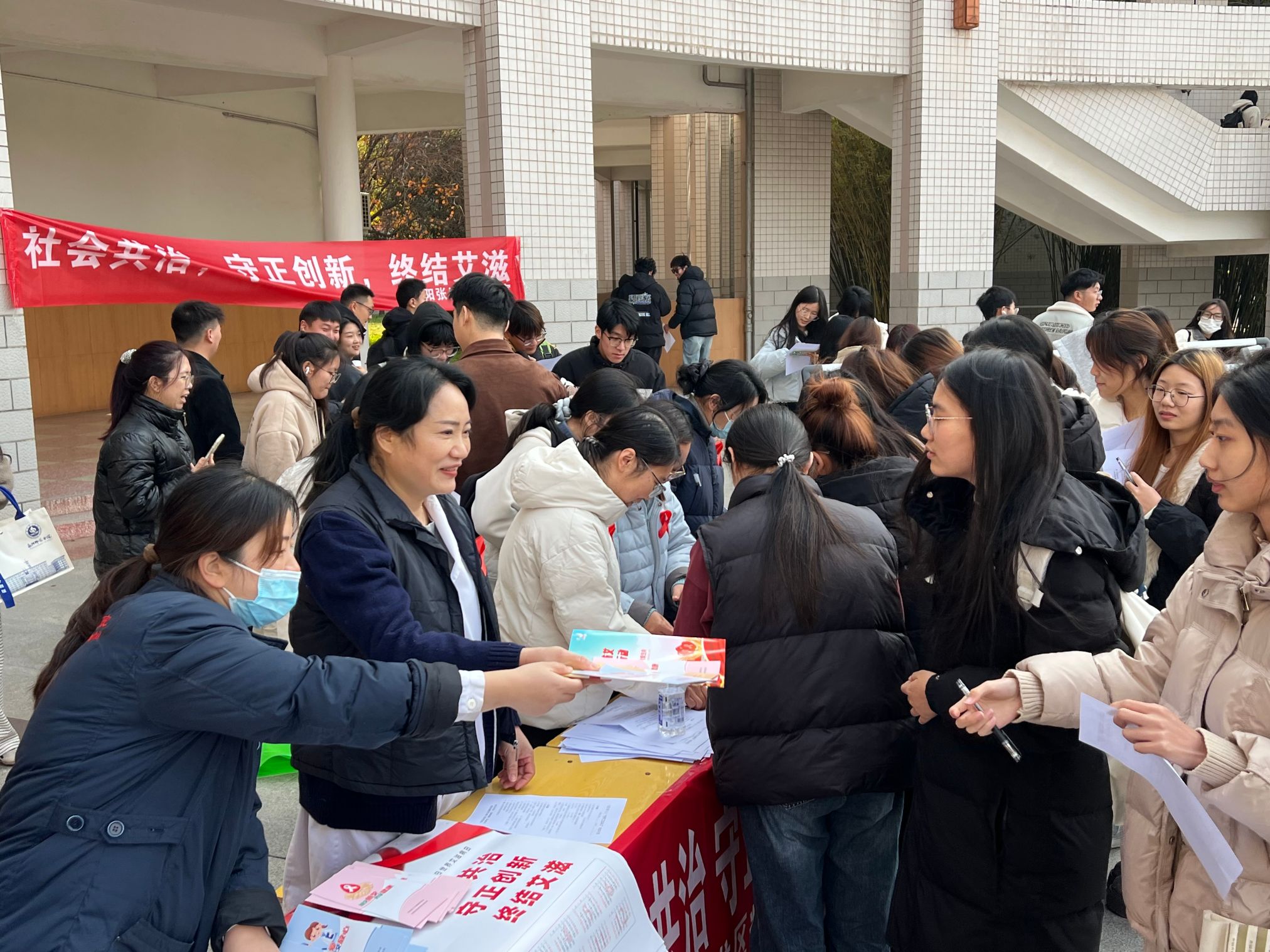 活动现场图一.JPG